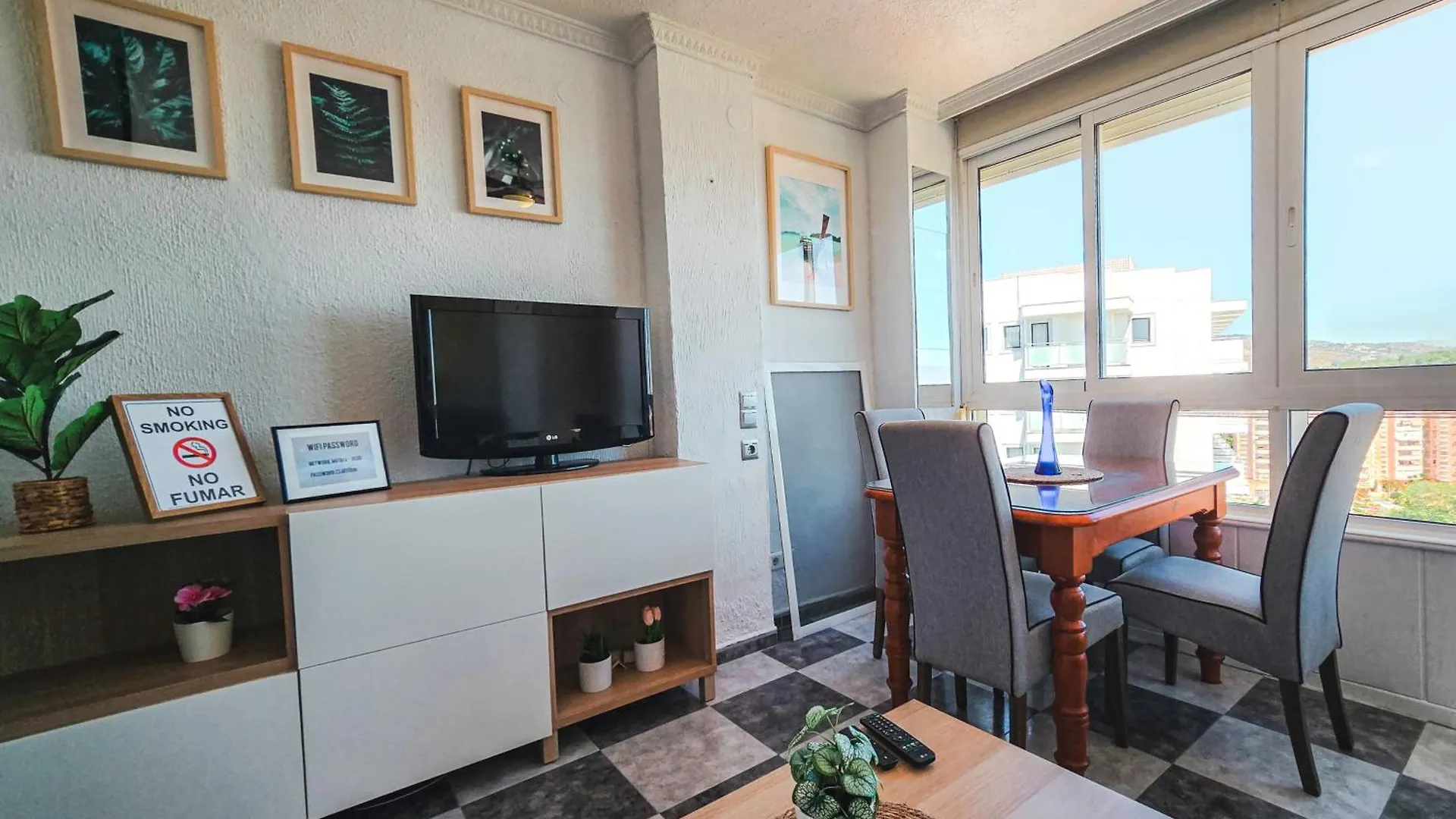 Horizon Estudio With Amazing Views 토레몰리노스 아파트